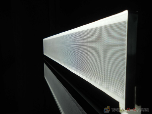 高透明导光板材料选择技术（高透明导光板材料选择技术参数）