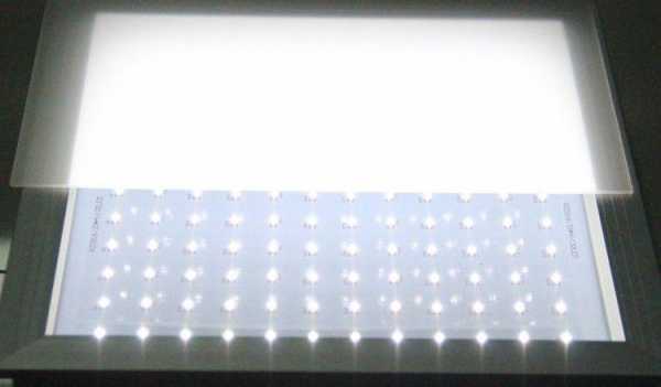 扬州市光扩散板联系方式（扬州光束照明）